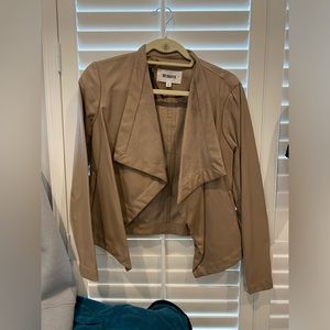 BB Dakota Jacket